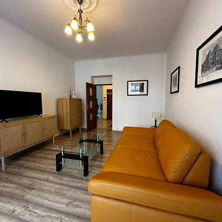 Apartment Karla Capka Street Karlovy Vary Exterior photo