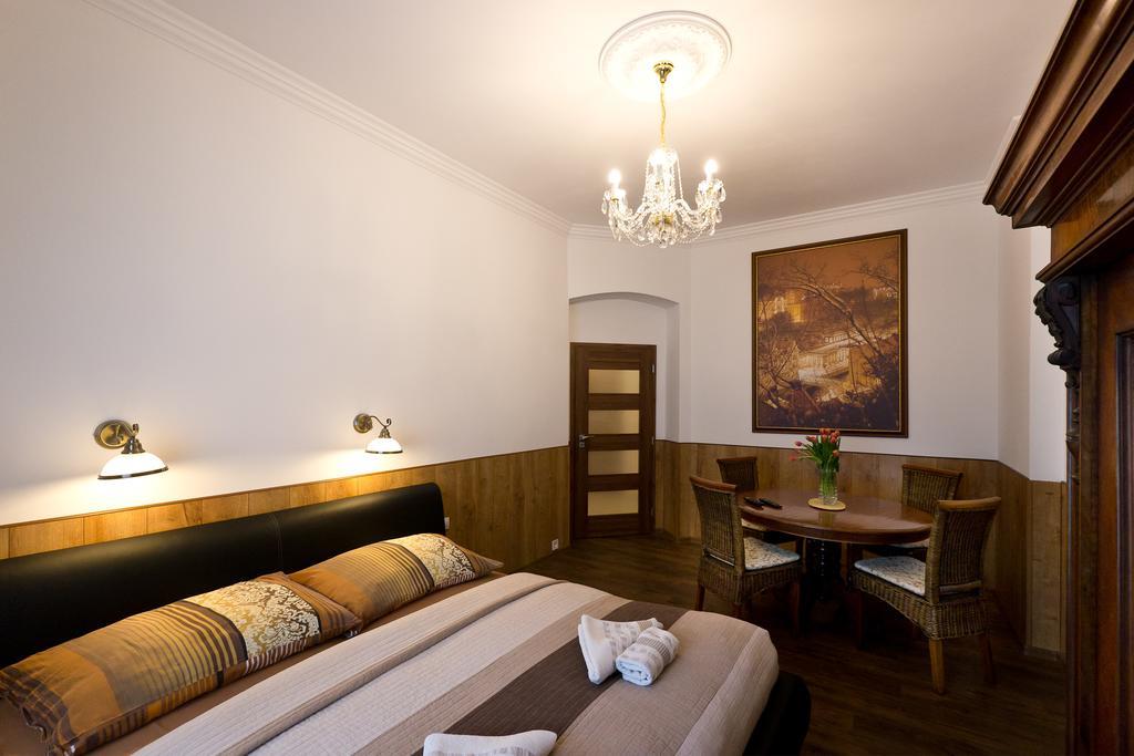 Apartment Karla Capka Street Apartment *