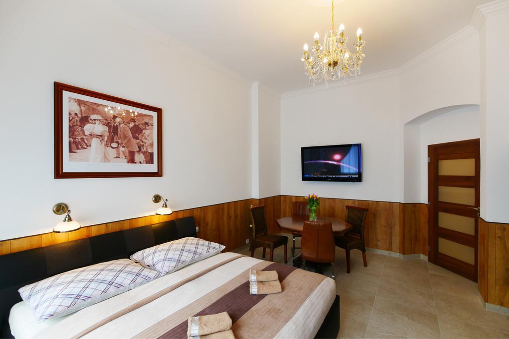 Apartment Karla Capka Street Karlovy Vary